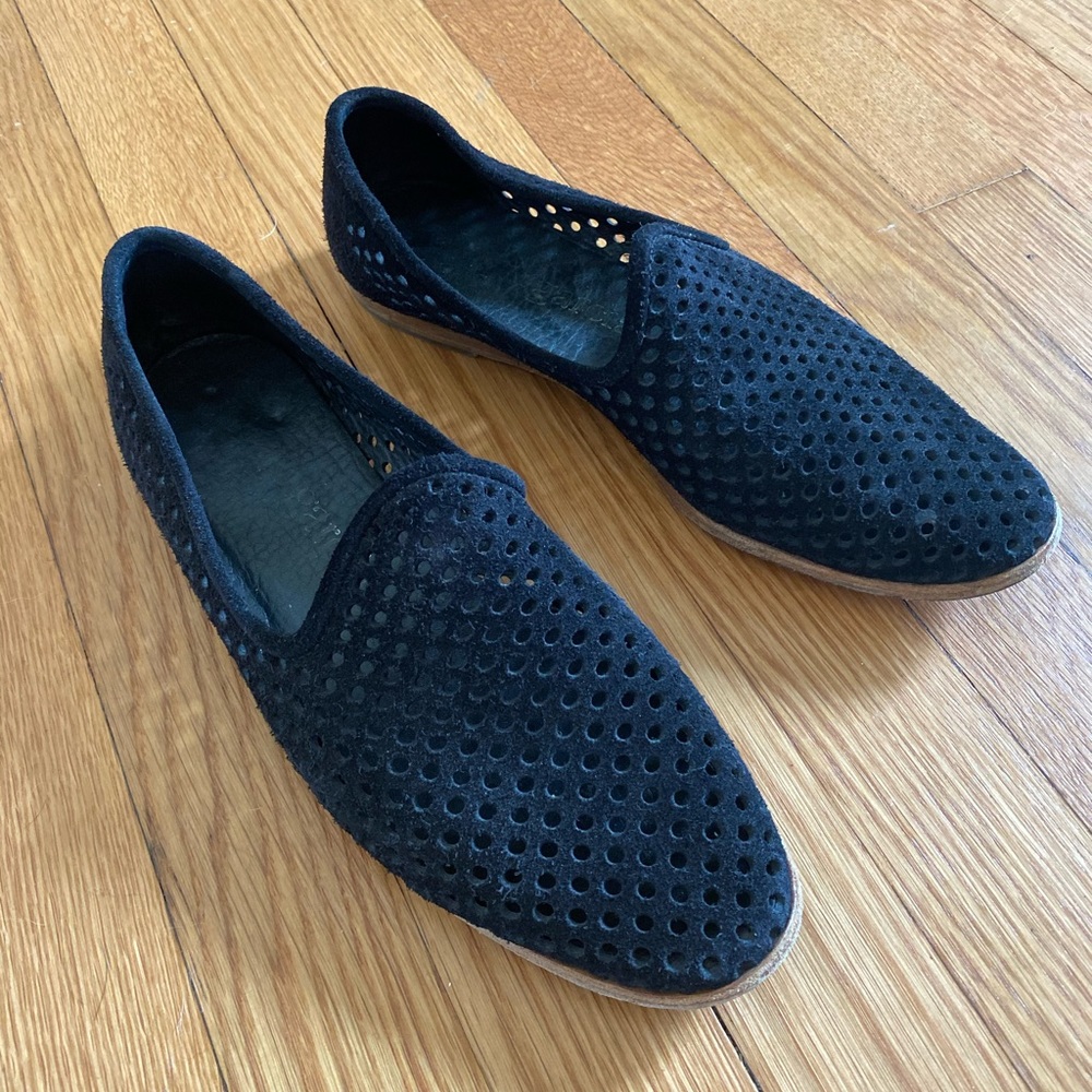 Pedro Garcia Yara in Black